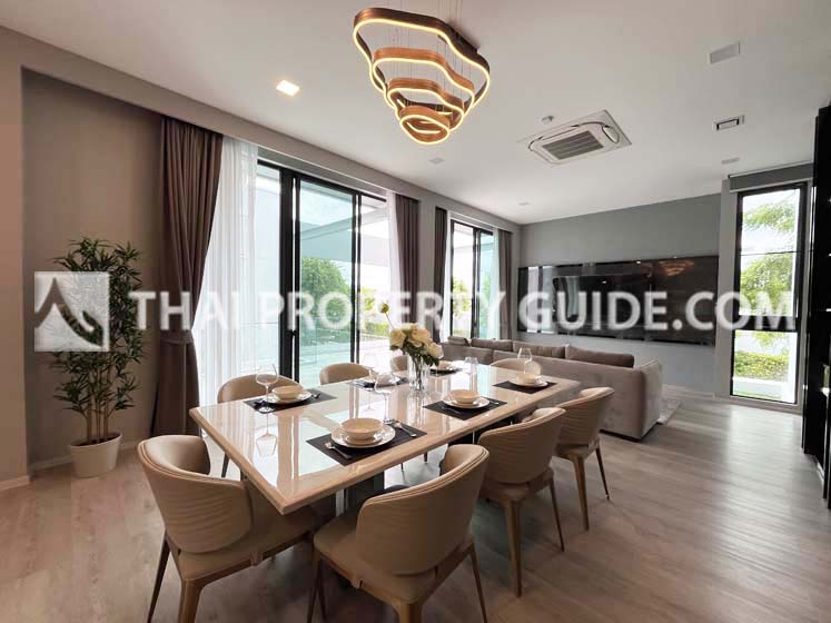 House with Private Pool in Krung Thep Kritha 